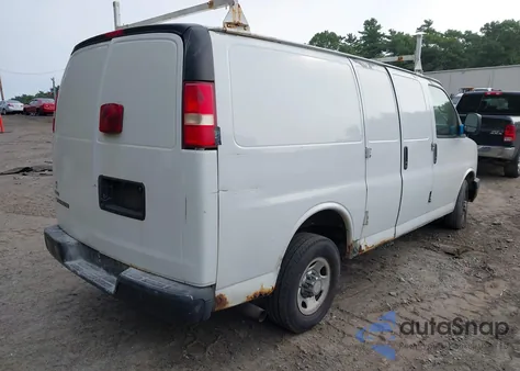 2010 Chevrolet Express G2500 из США, поврежденный, VIN 1GCZGFBA8A1129689